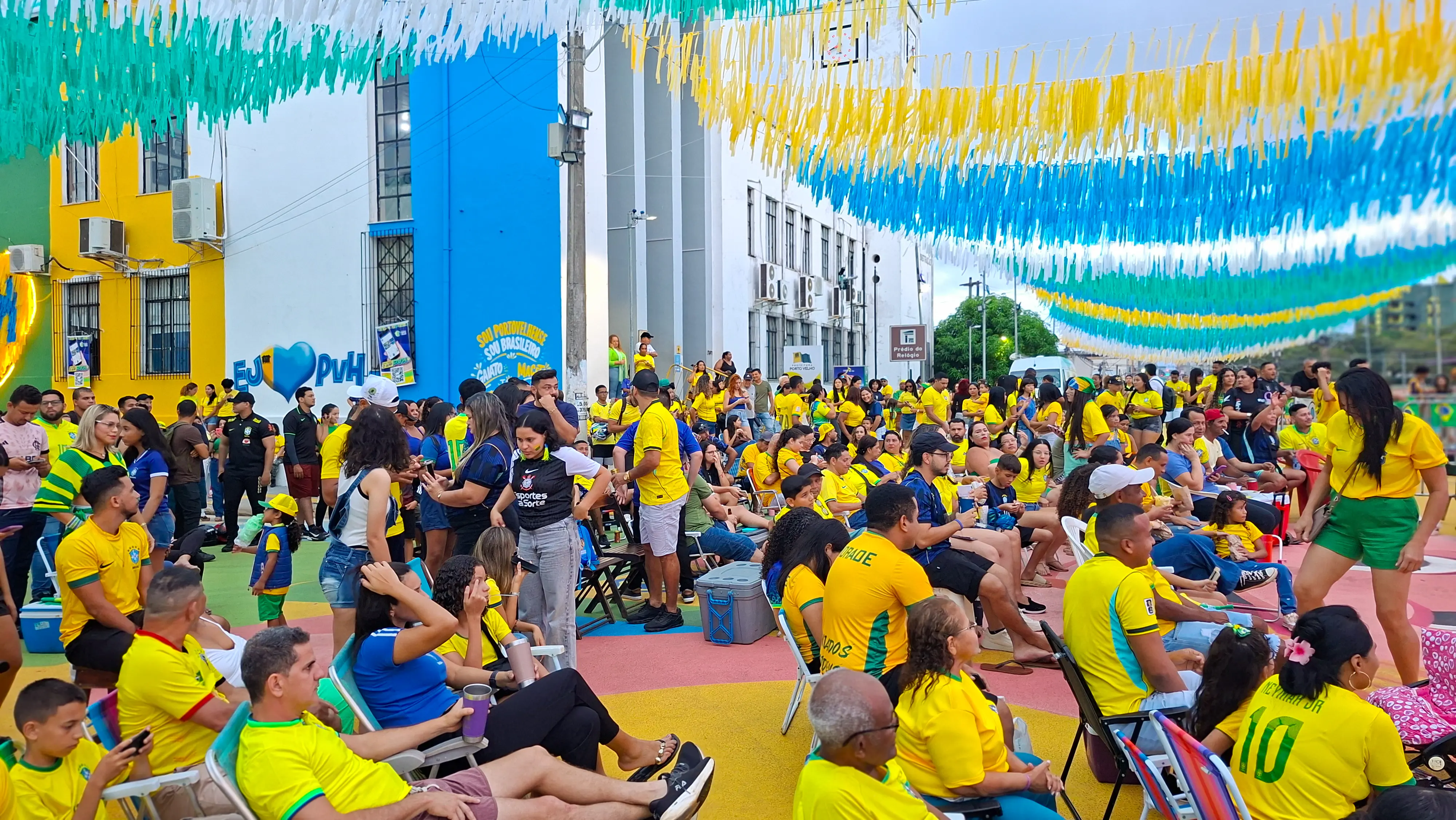 COPA DO MUNDO - Porto Velho segue exemplo de outras capitais e decreta ponto facultativo para jogo da Seleção