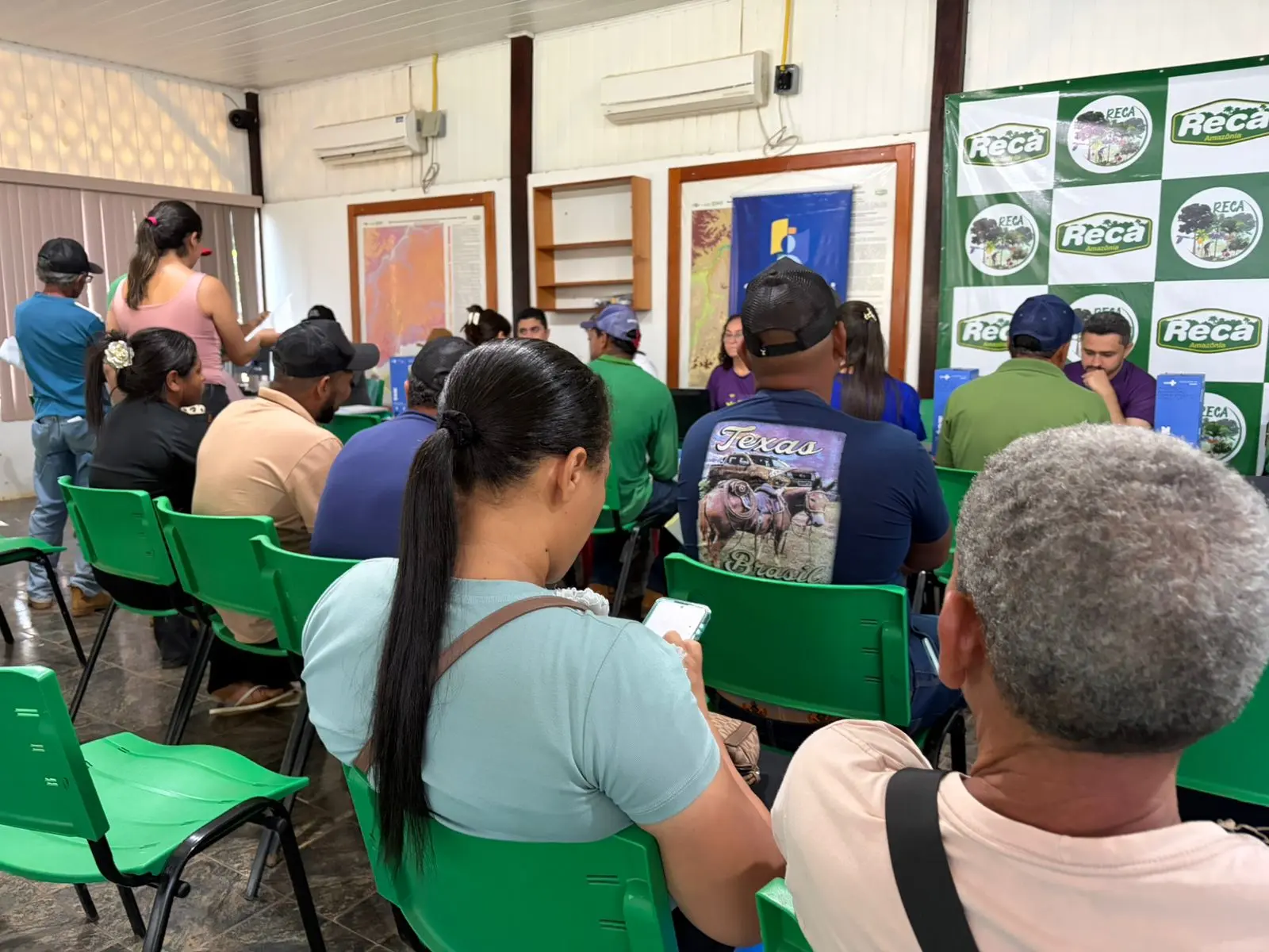 CIDADANIA - Mutirão leva cidadania ao campo e ultrapassa 400 atendimentos em Nova Califórnia