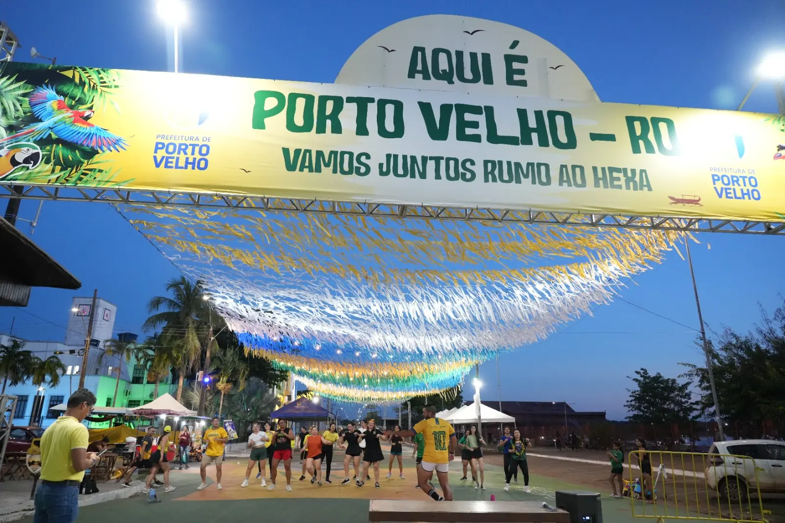 RITMOS E DANÇA - Dança e atividade física movimentam a Rua do Hexa em Porto Velho 