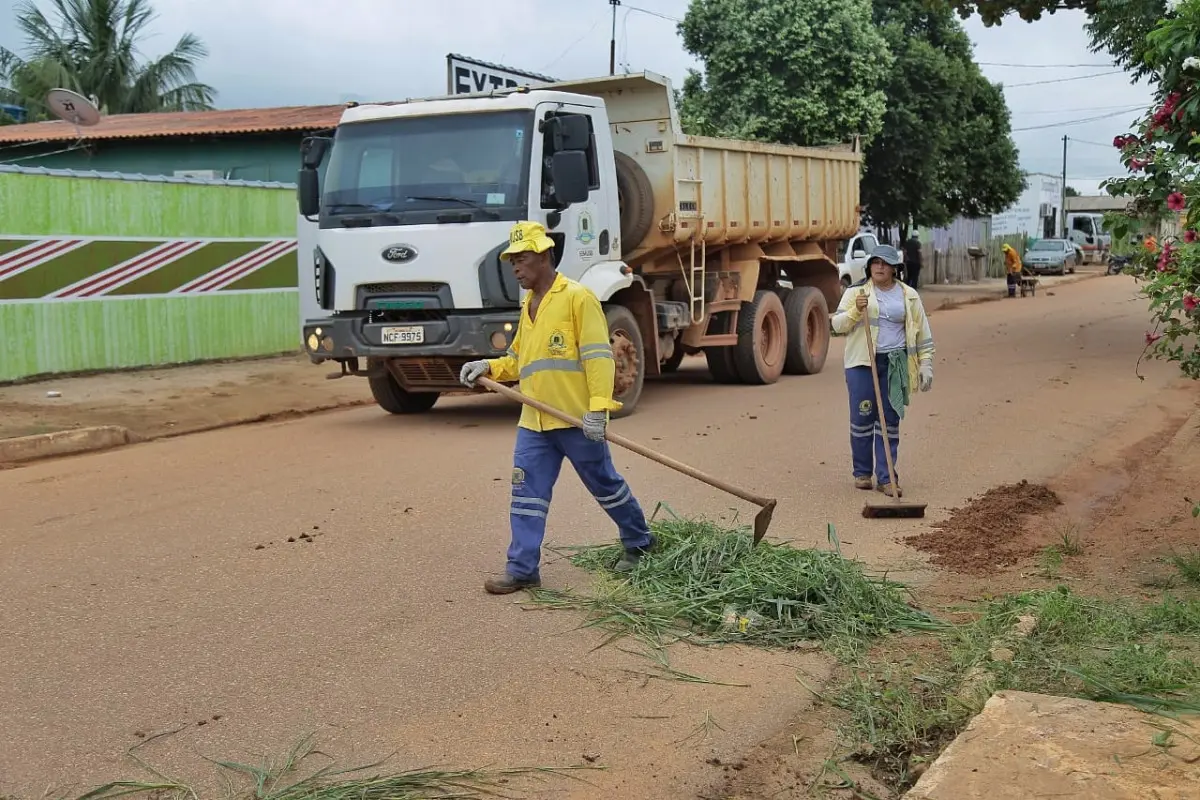 CIDADE LIMPA - Prefeitura retira mais de 8 mil caçambas de resíduos no primeiro semestre em Porto Velho