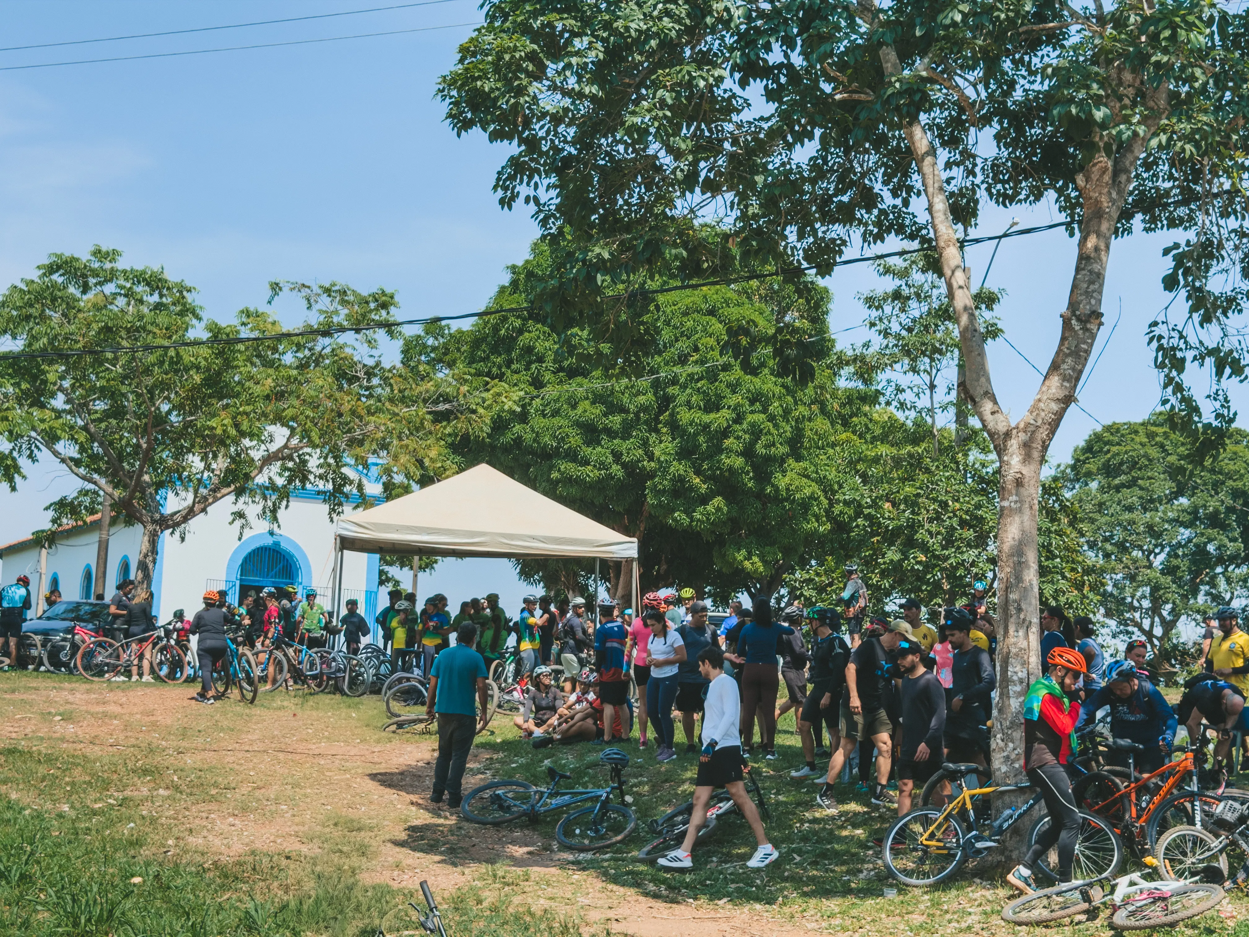 Bike Tour reúne famílias em passeio pela história e pelas paisagens 
