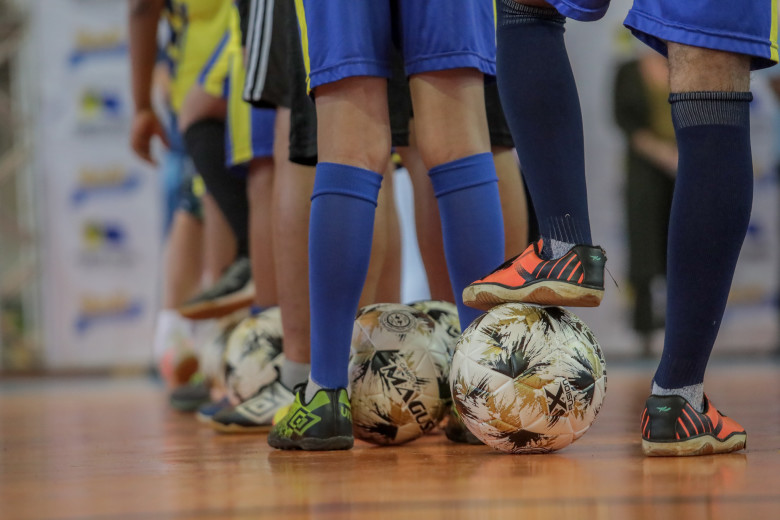 Vagas nas modalidades futsal e ginástica rítmica são ofertadas gratuitamente na quadra do Nacional