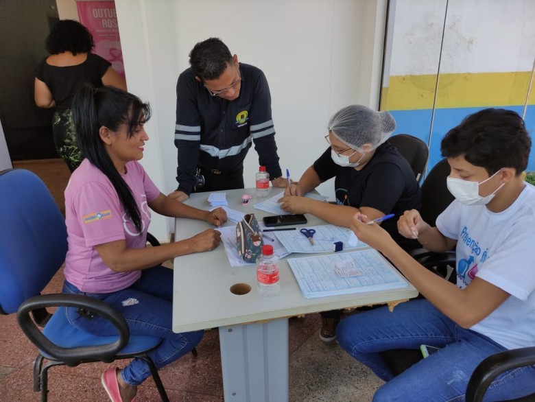 Vacinação é levada a servidores municipais