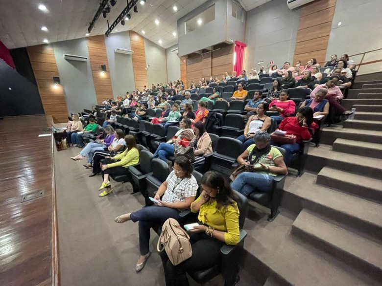 Reforço escolar é uma das prioridades no ensino fundamental da capital
