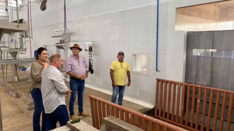 Frigorífico é inaugurado em Extrema com a certificação do Serviço de Inspeção Municipal
