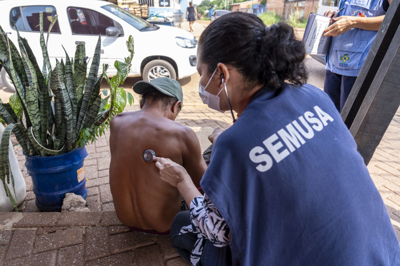 Programa desenvolvido pela Prefeitura amplia serviços de saúde às pessoas em situação de rua