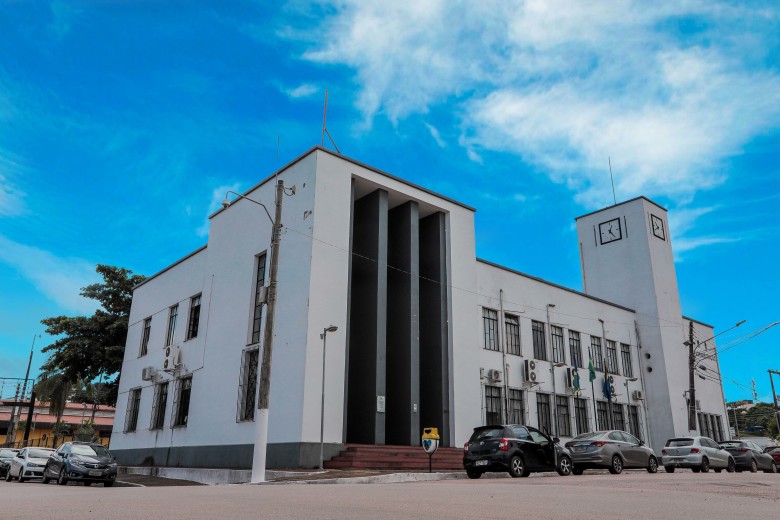 Nova estrutura segue diretrizes de planejamento estratégico, eficiência do gasto público e modernização dos processos administrativos