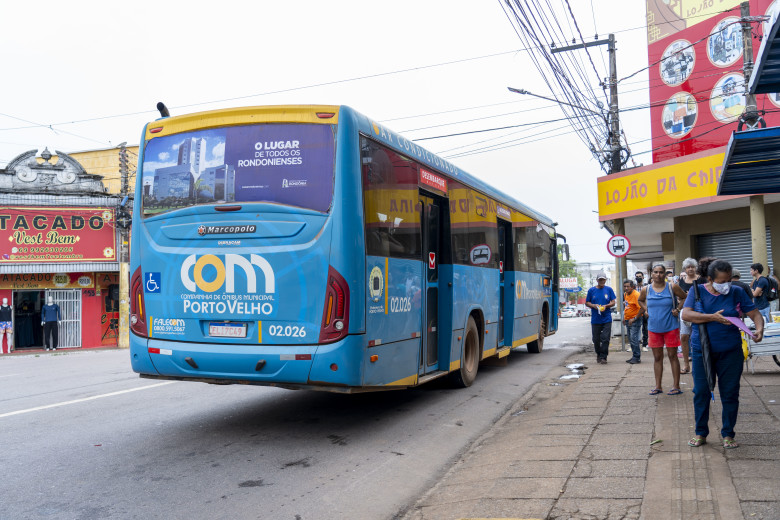 850 alunos usufruíram da gratuidade do transporte no domingo passado