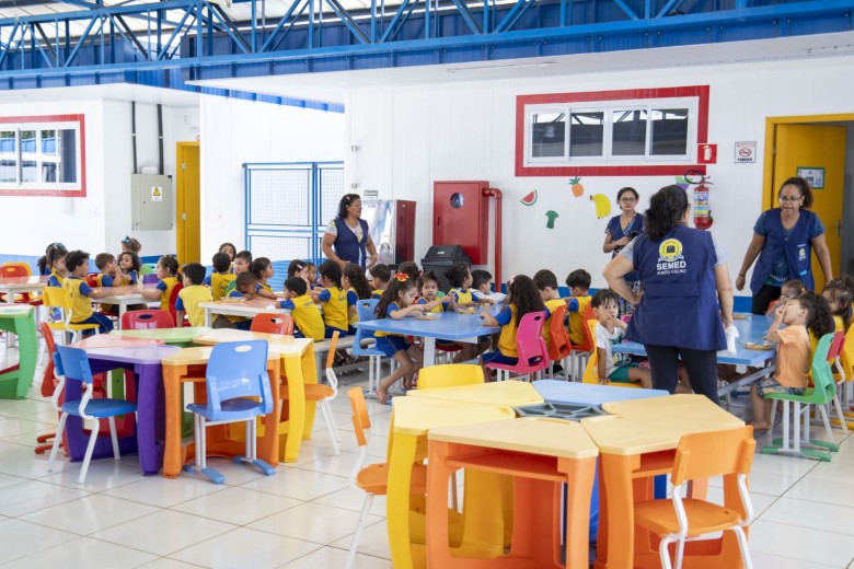 Programa tem a finalidade de promover a integração da comunidade local com o convívio escolar