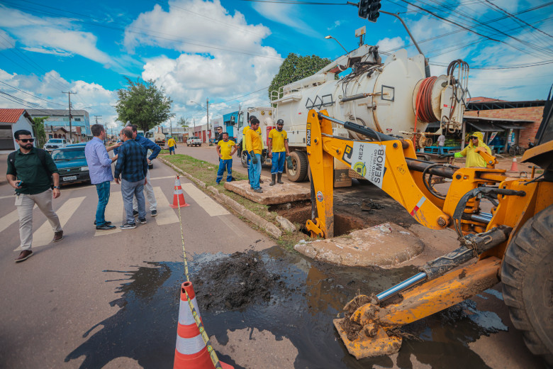 Frentes de trabalho avançam em toda a cidade e nos distritos