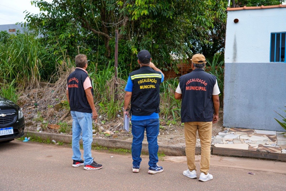 Podem se inscrever pessoas com mais de 18 anos e que tenham concluído o ensino médio