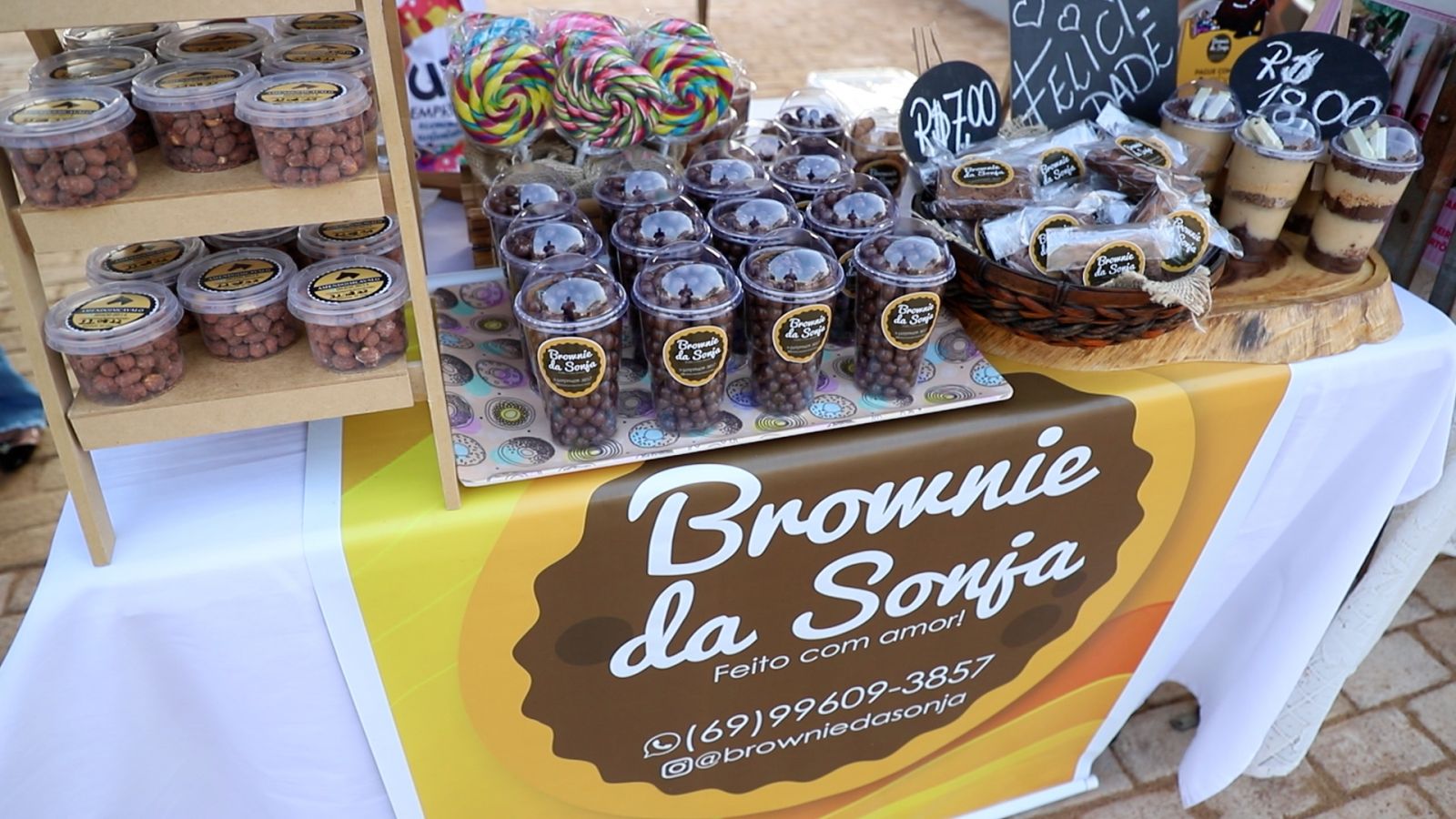 Doces gourmets, laços de cabelo e cosméticos estão entre os produtos que poderão ser comercializados