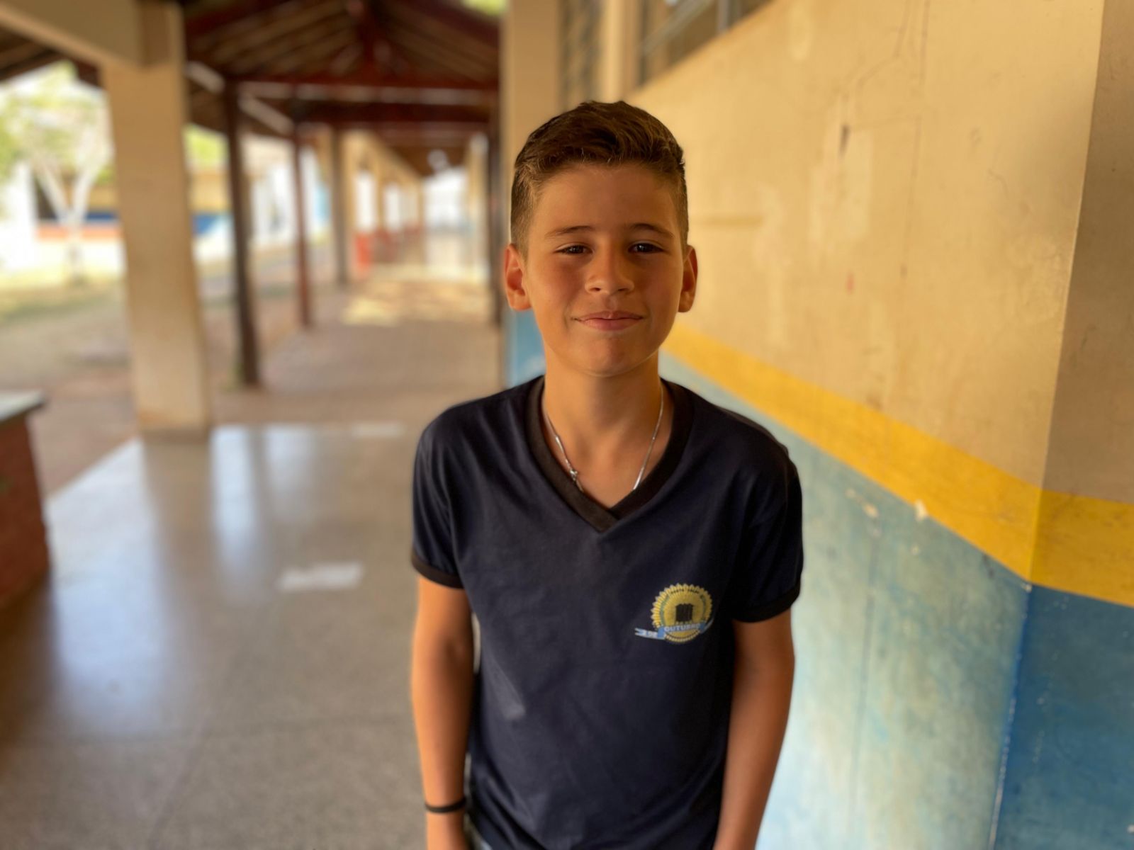Alexandre Silva enfrenta 35 km de estrada para chegar até a escola