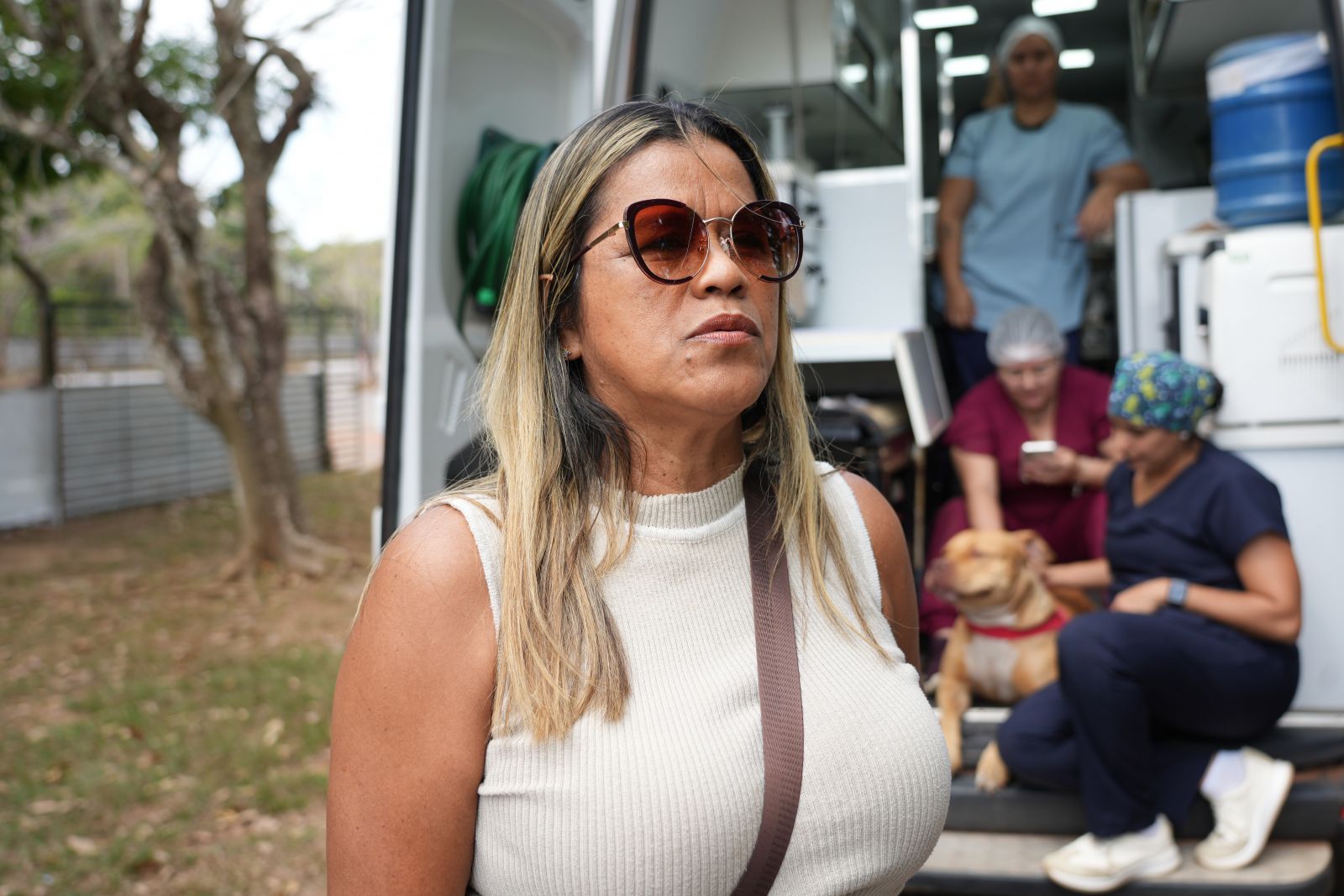 Adilena Goes levou sua pitbull de 4 anos, chamada Fabulosa
