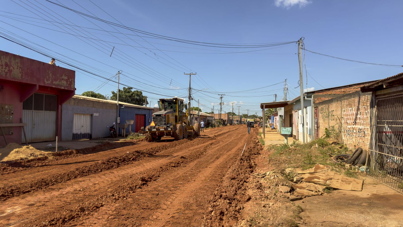 Ao todo, quatro contratos estão com serviços em andamento