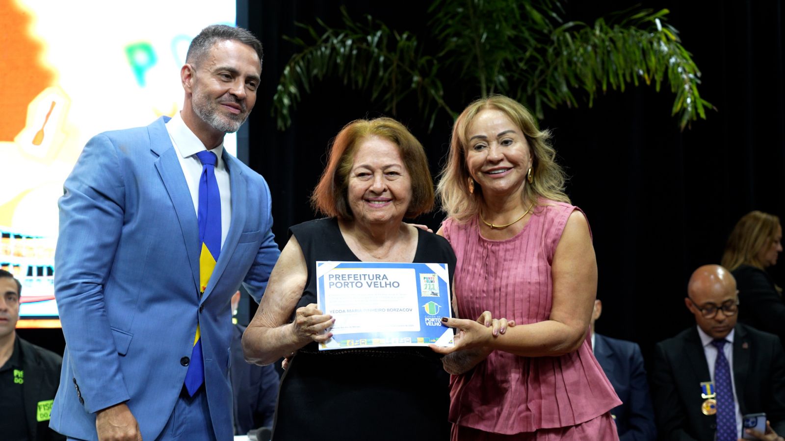 Professora e historiadora Yêdda Maria Pinheiro Borzacov celebrou a honraria