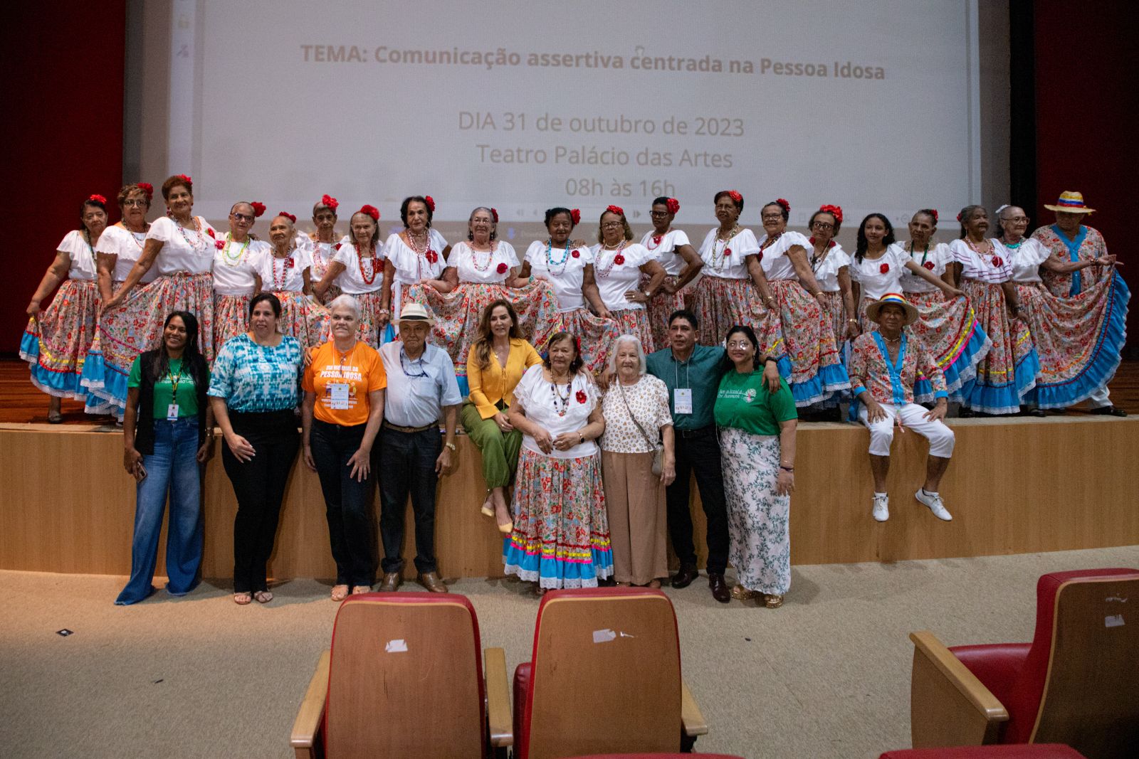 Mais de 350 profissionais estiveram presentes no evento