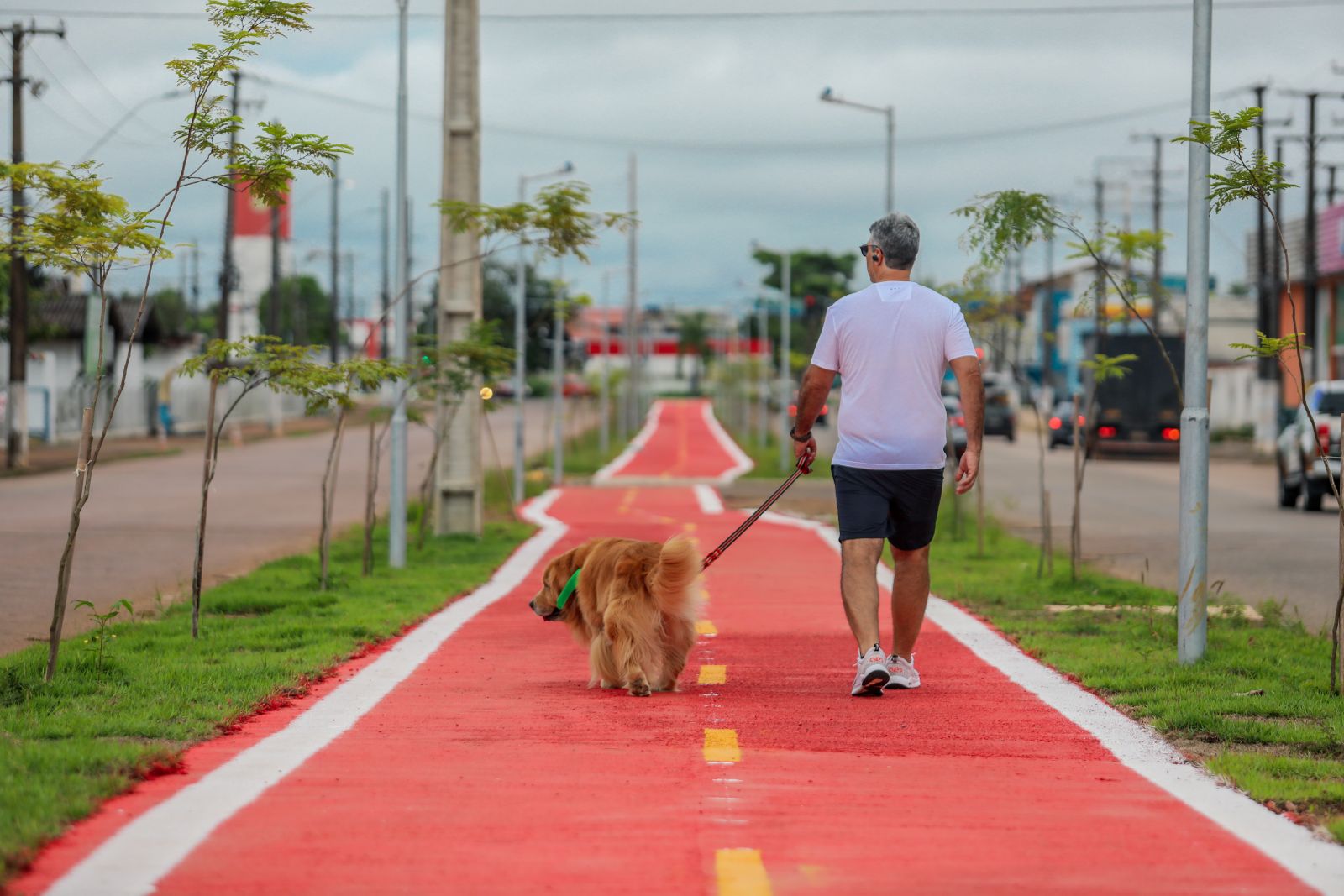 São 800 metros de via que beneficiam a ciclistas e pedestres da região 