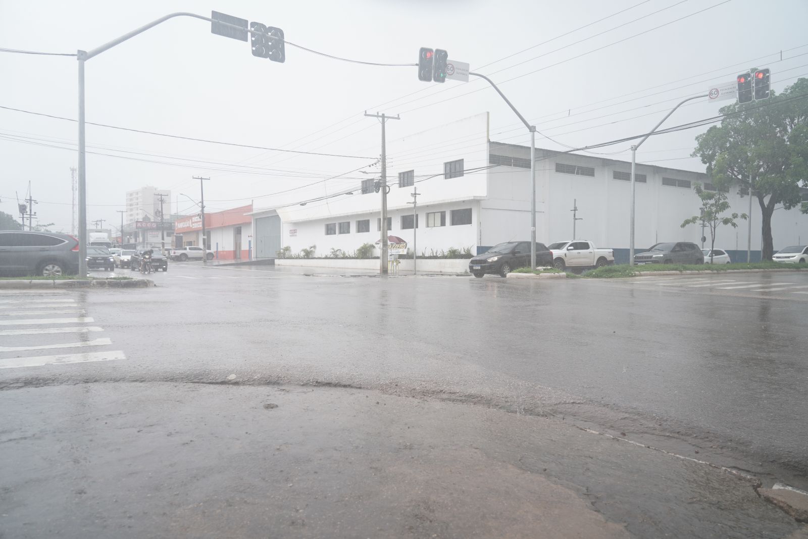 Cenário de vias intransitáveis está sendo substituído pela fluidez do tráfego