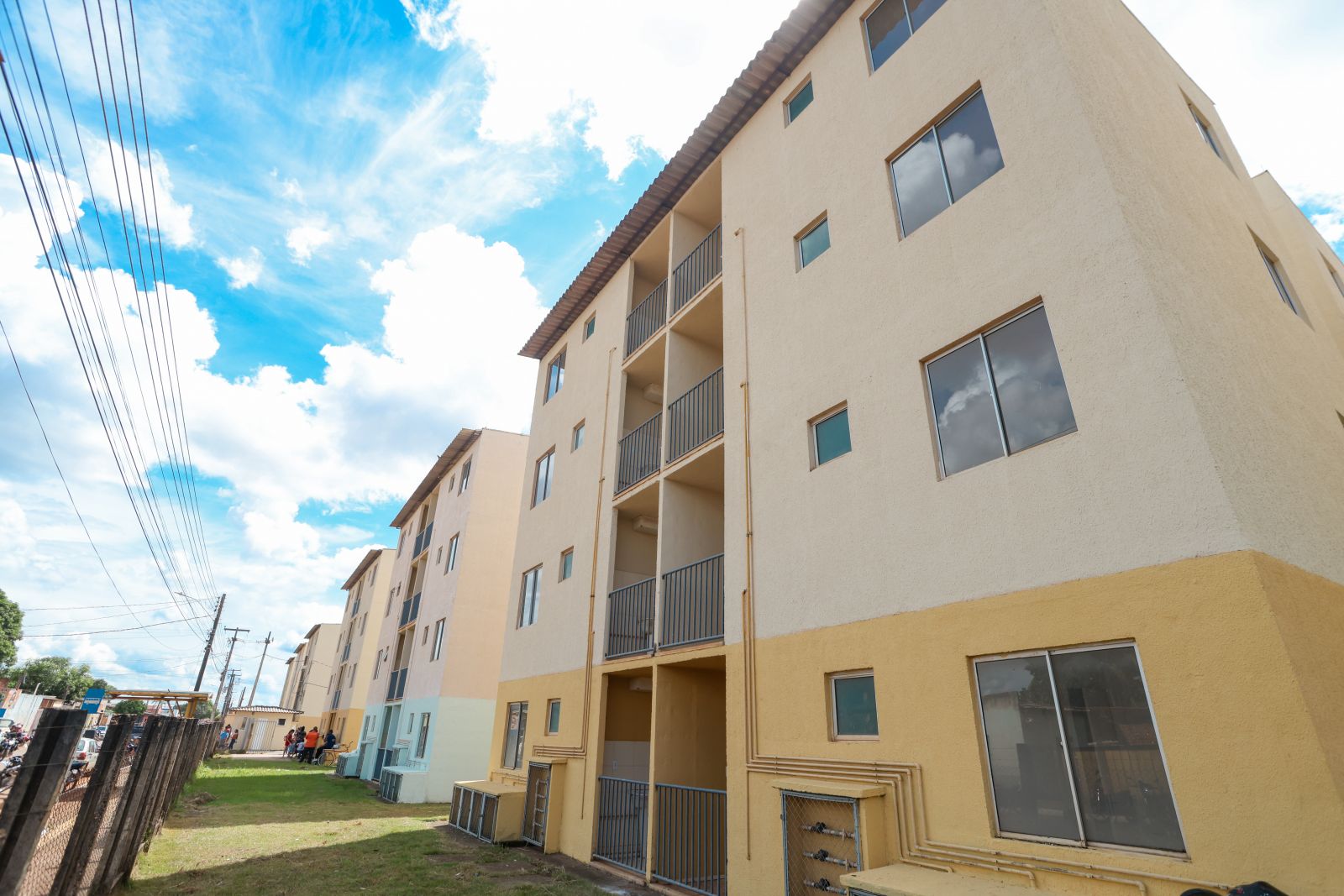 Ao todo serão entregues 592 unidades habitacionais