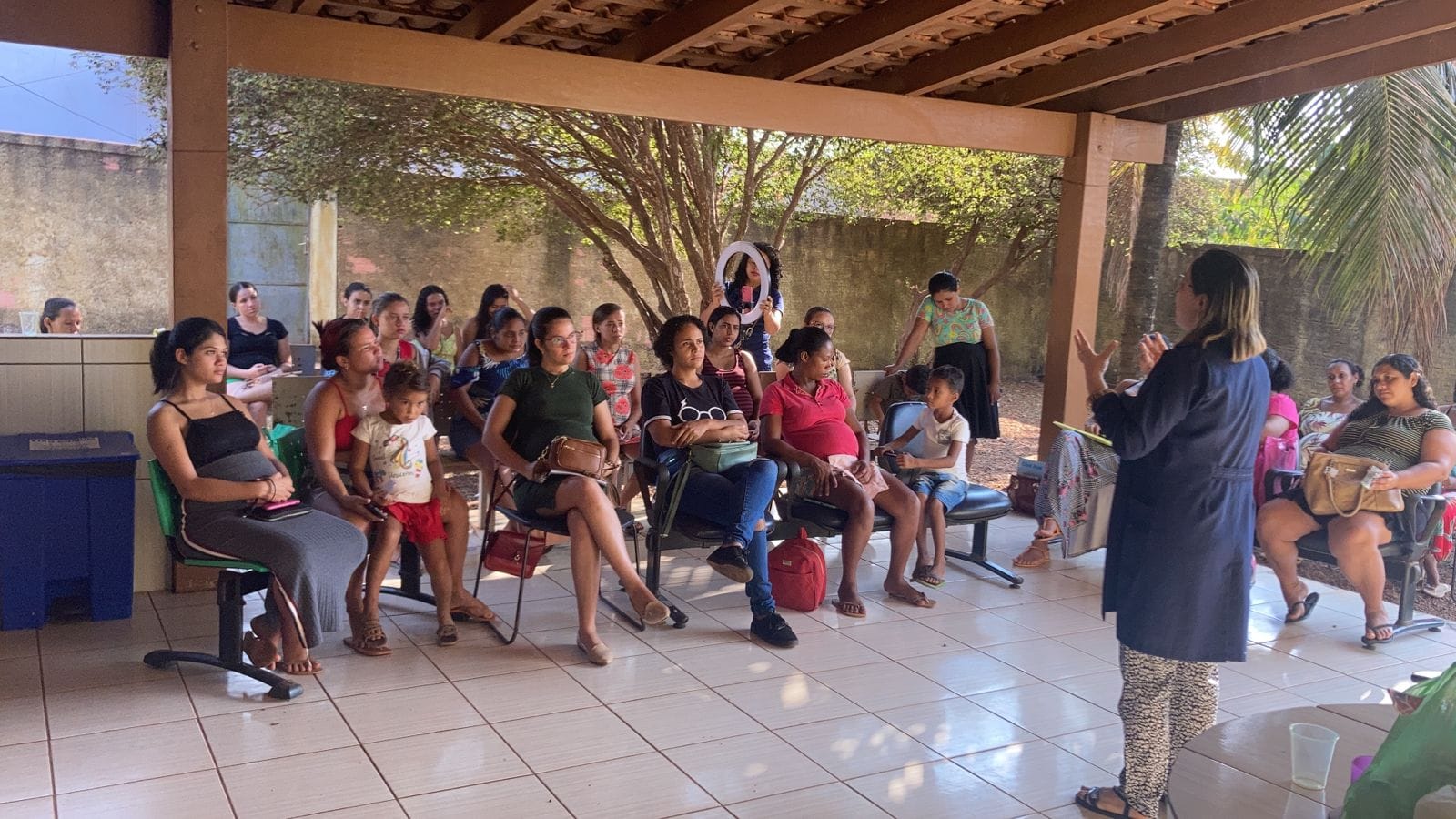 UBS de Vista Alegre do Abunã reúne as grávidas para um encontro mensal