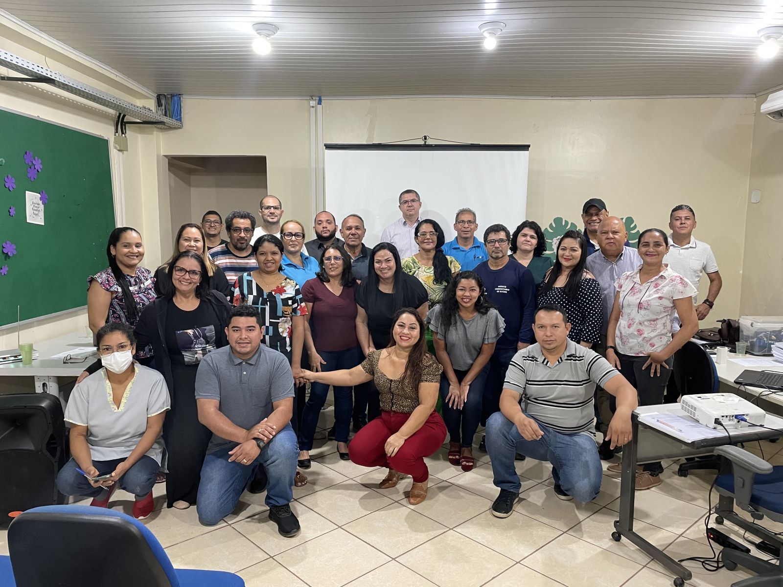 Curso tem duração de 20 horas e vai até sexta-feira (28)