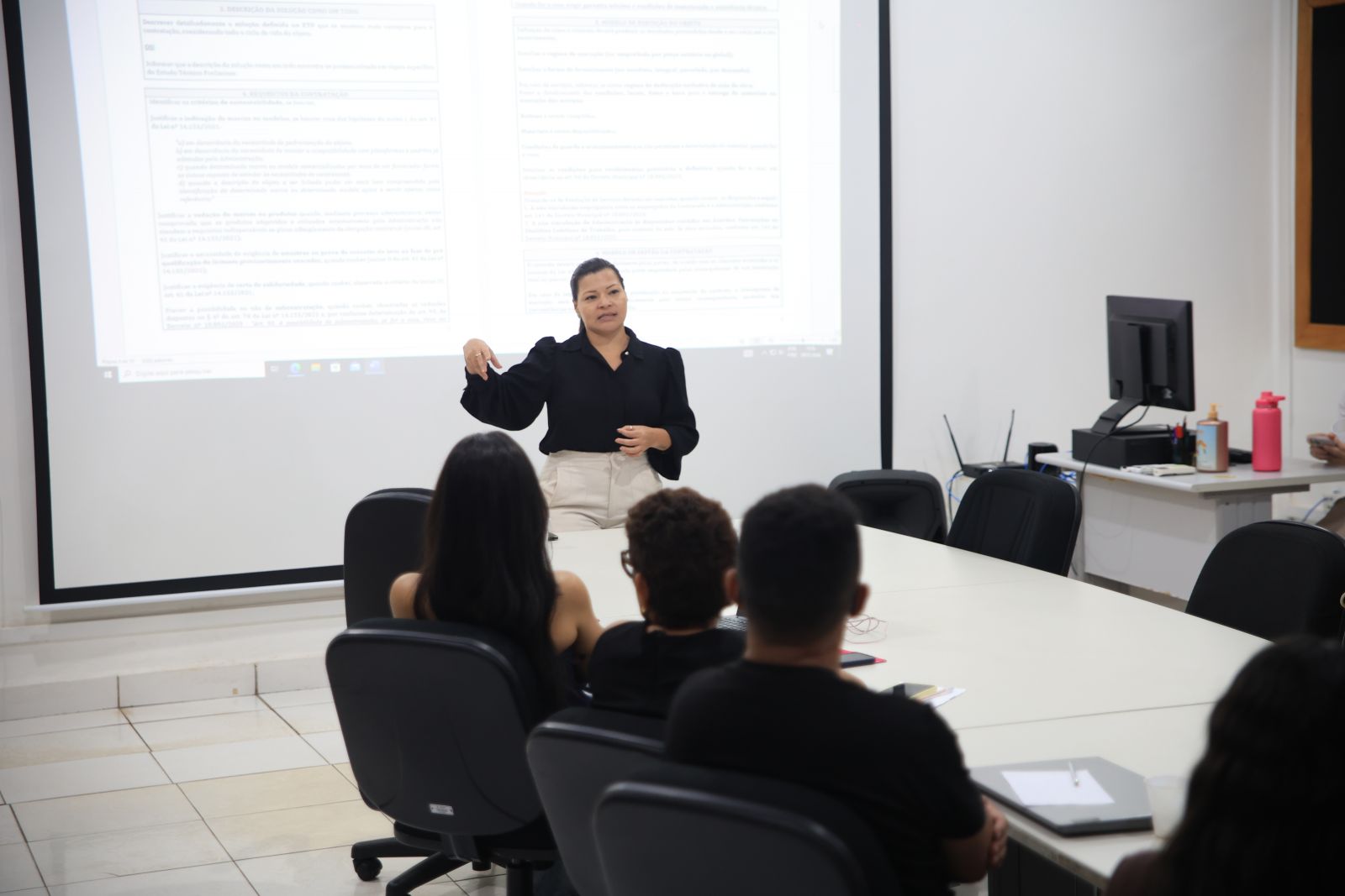 Programa visa a capacitação dos servidores para a elaboração de Termos de Referência (TRs) mais consistentes