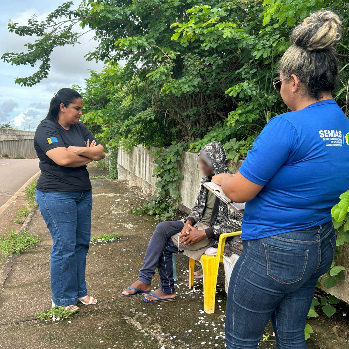 Durante o acompanhamento, a equipe identificou que o homem não possui documentação civil