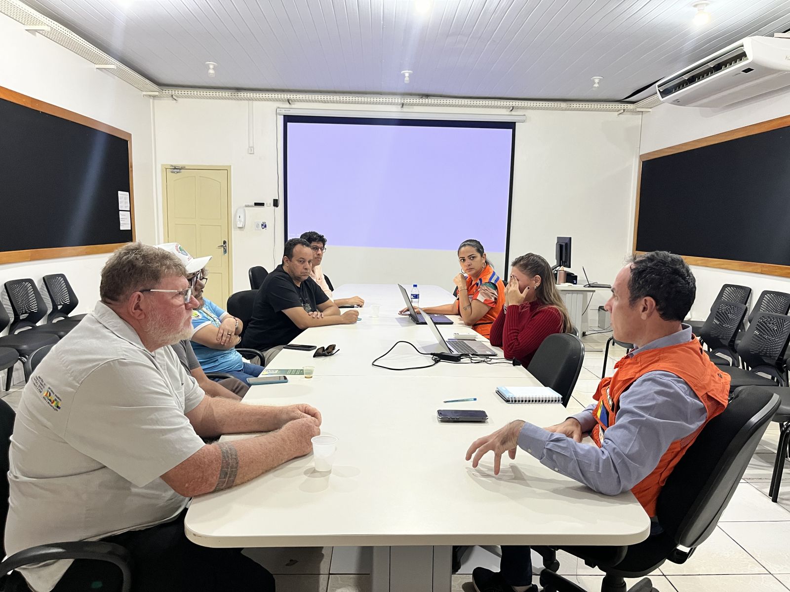 Em reunião com a Prefeitura de Porto Velho, o MAB apresentou o projeto do Programa Cisterna Sanear Amazônia