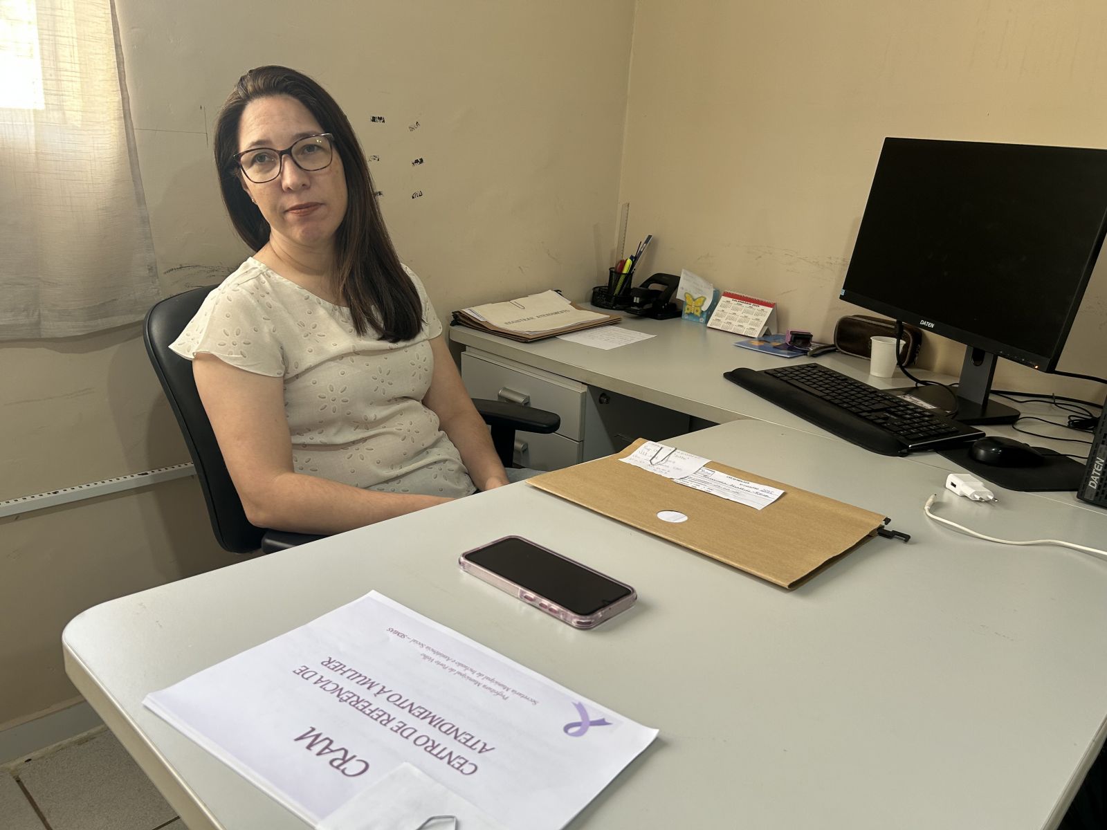 Assistente social do Centro de Referência de Atendimento à Mulher (Cram), Danusa Pacheco
