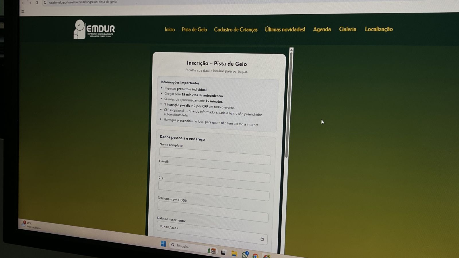Para se inscrever, basta acessar o site oficial, fazer o cadastro e escolher a data e o horário desejado