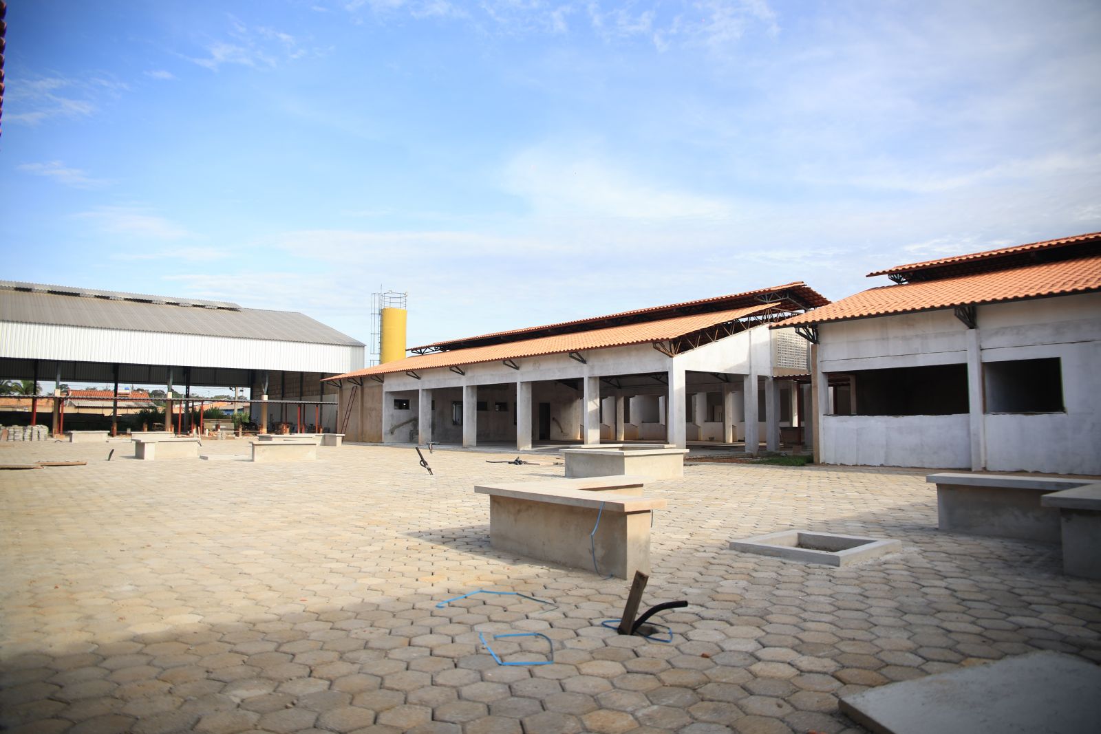 No residencial Cristal da Calama, está sendo construída a primeira escola pública dentro do conjunto habitacional