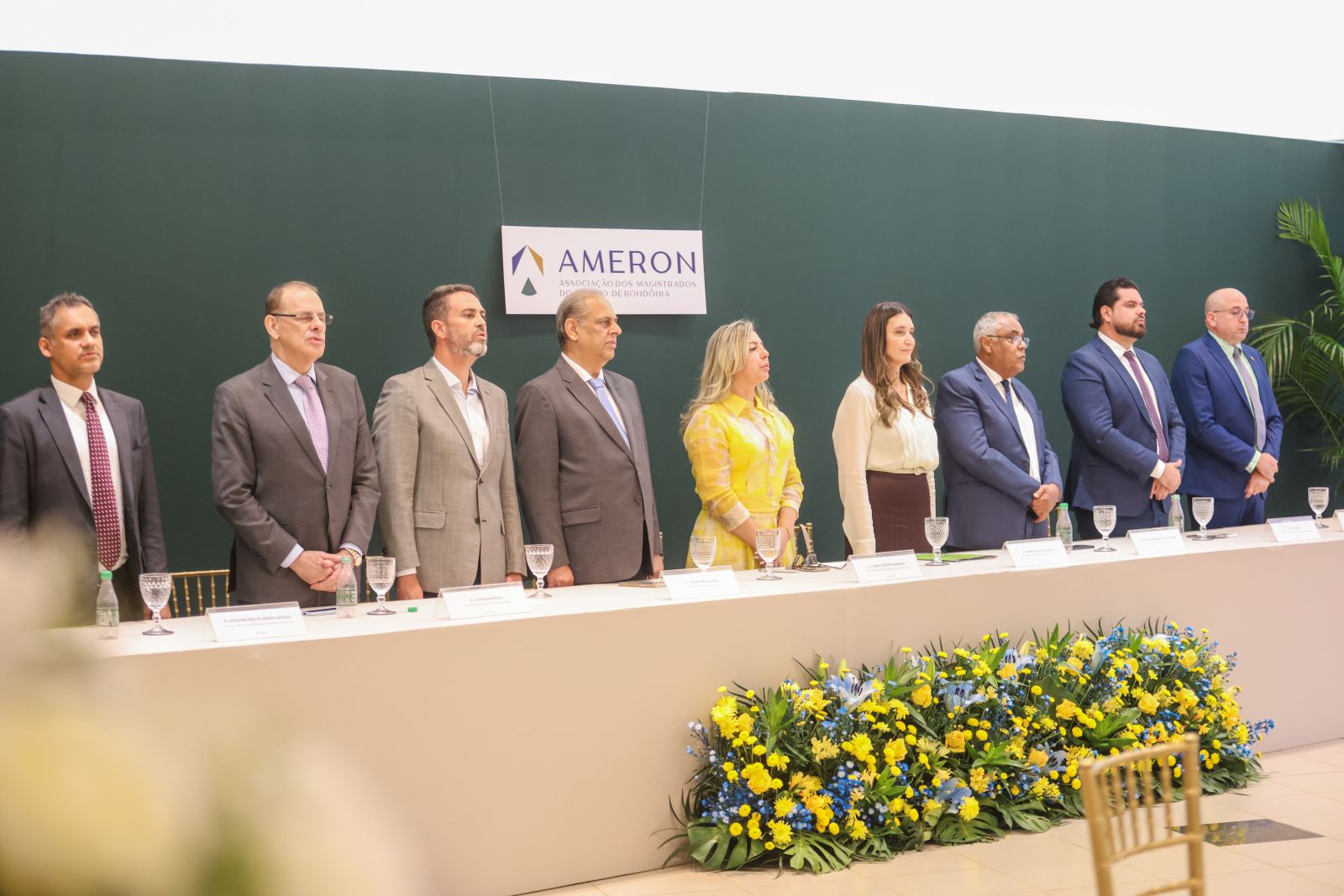 Léo Moraes fez questão de parabenizar a magistrada, destacando a importância da sua nova missão à frente da entidade