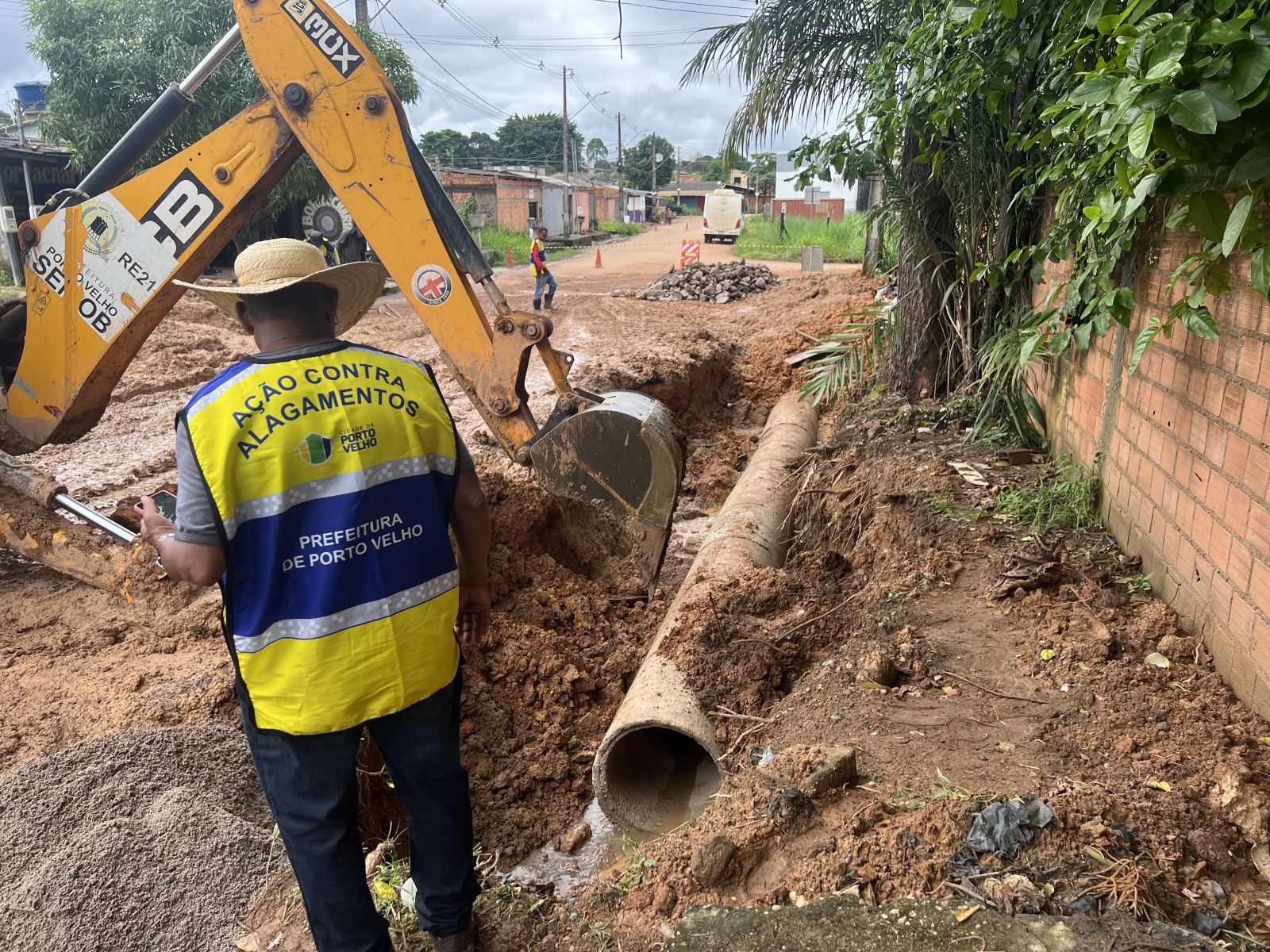 Prefeitura de Porto Velho mantém um cronograma contínuo de serviços de drenagem e manutenção
