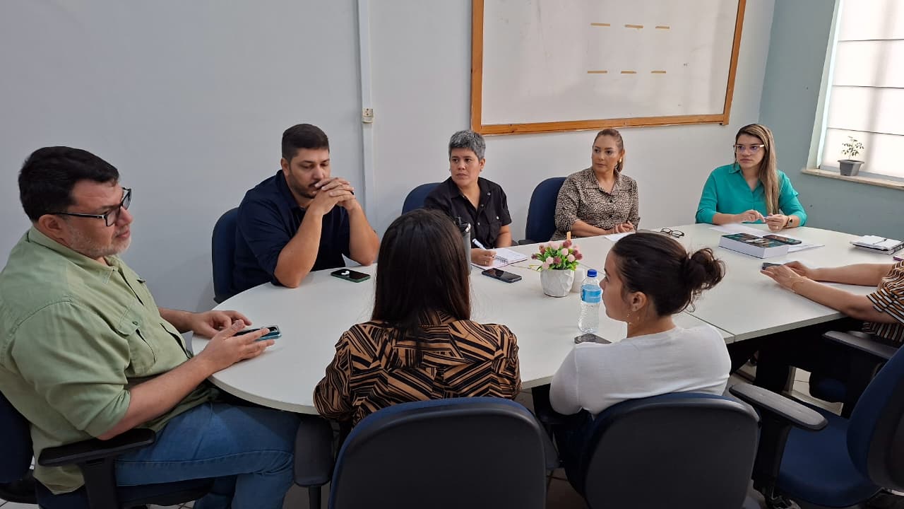 Entre alguns pontos apresentados em reunião estão a padronização e unificação da identidade visual 