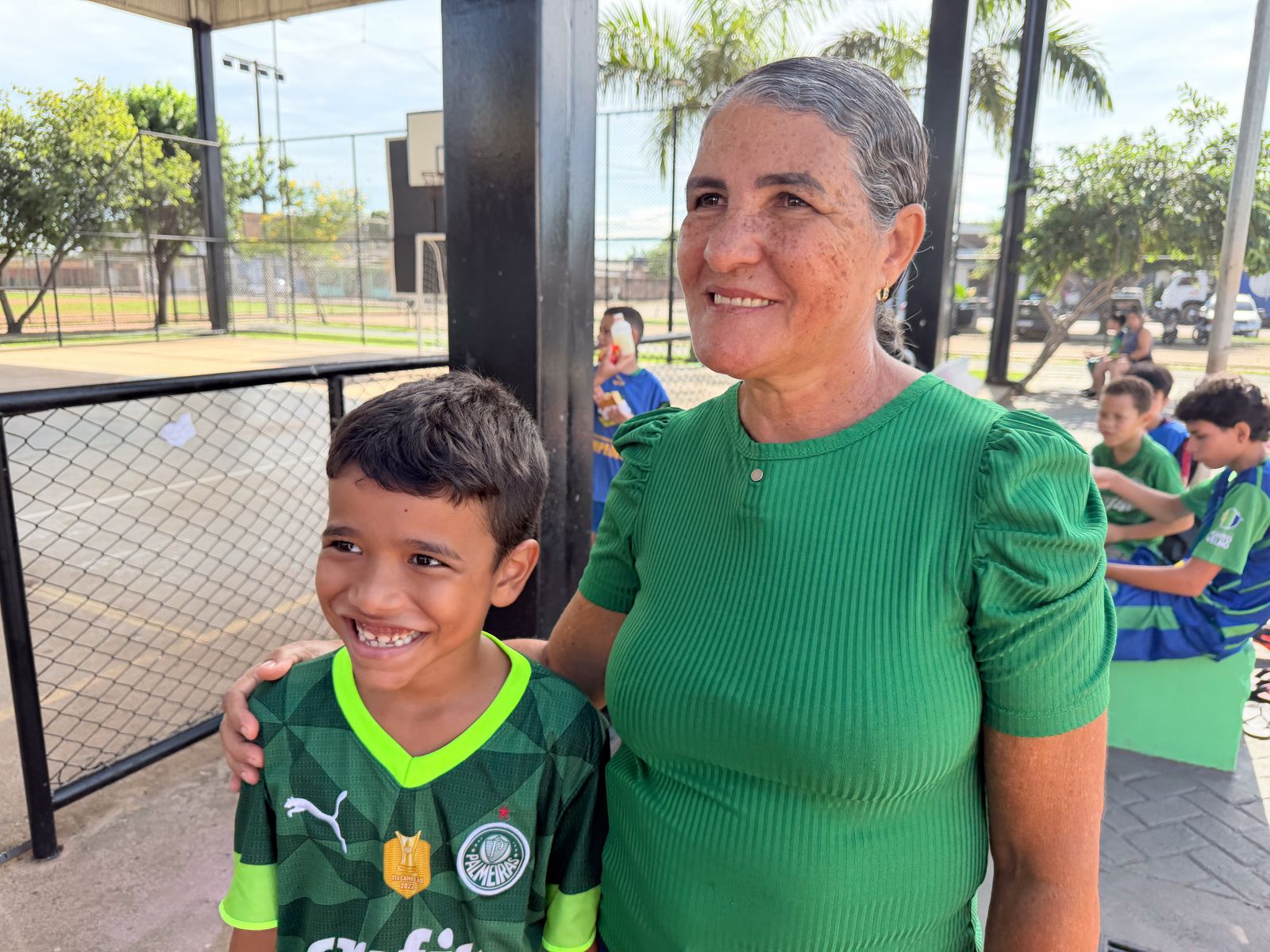 Maria da Conceição acompanhava o neto e destacou a importância social da iniciativa