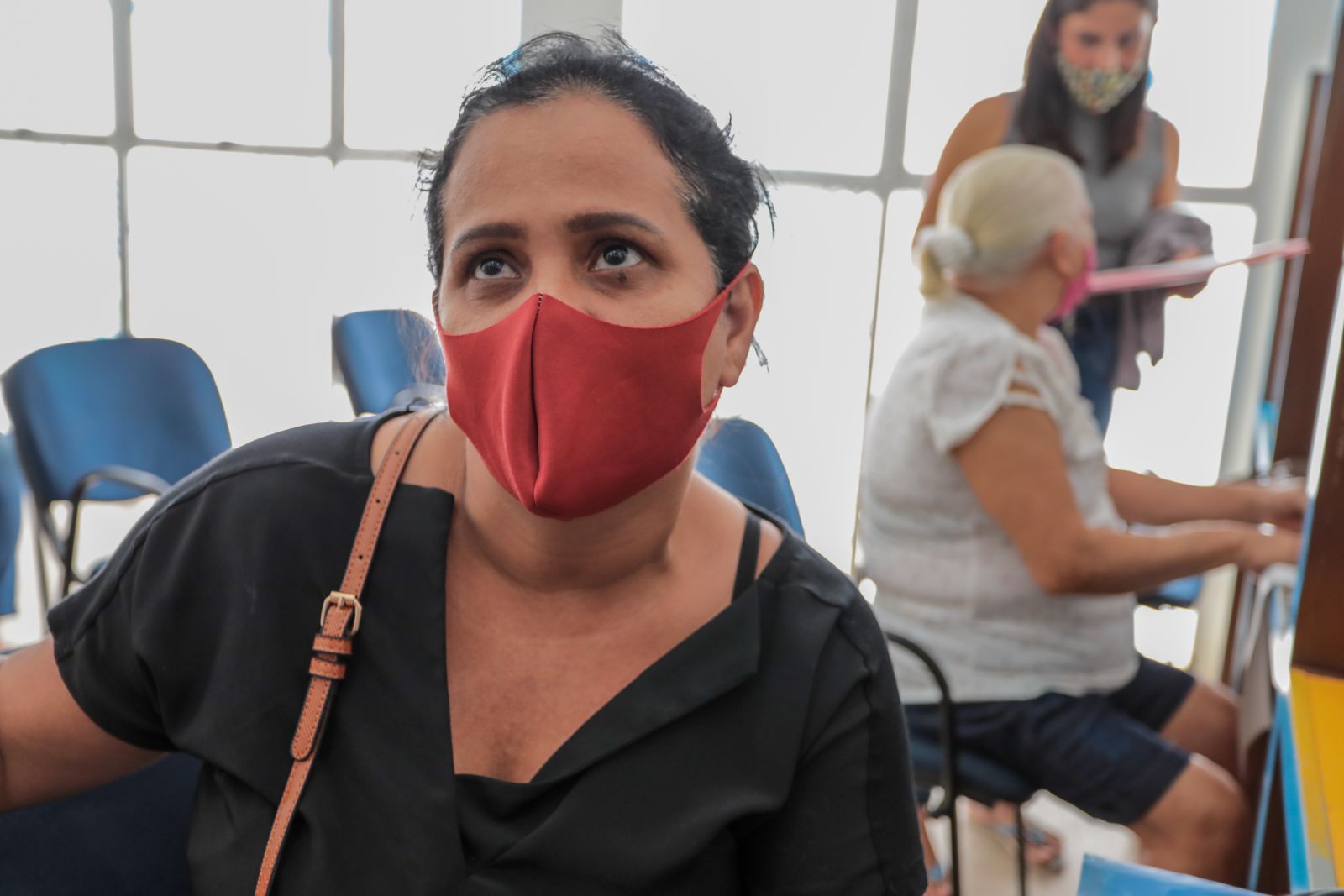 Maria José Rodrigues chegou cedo para conferir os serviços ofertados