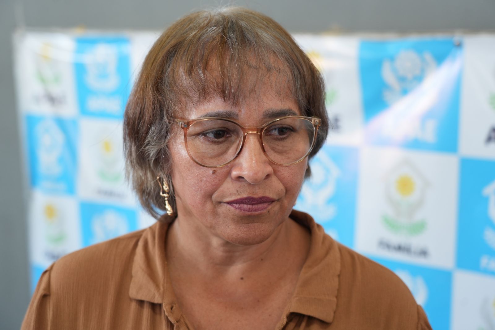 Maria José disse que os kits ajudam muito, porque tem pais que não conseguem comprar esses materiais