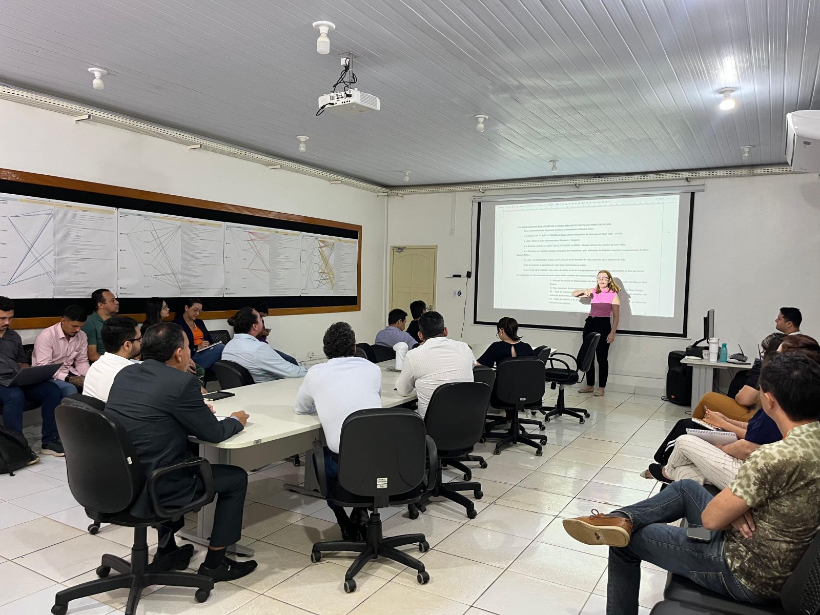 Comissão é composta por representantes de secretarias municipais e é responsável por acompanhar, monitorar e avaliar as ações do PDPM 