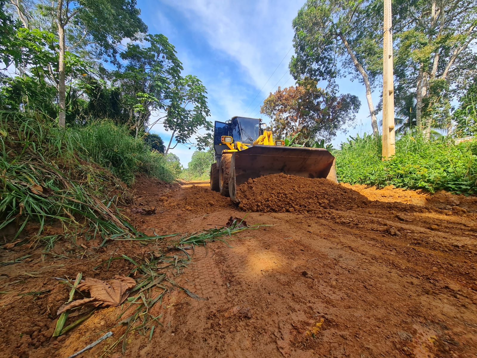 Meta para este ano é a recuperação de 4 mil de um total de 7 mil quilômetros de estradas rurais 