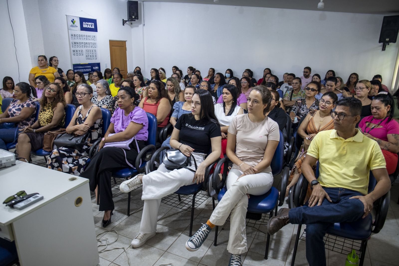Evento aconteceu na Escola do Legislativo na manhã de sexta-feira (29)