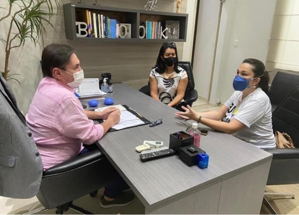 Oferta de cursos profissionalizantes foi debatida