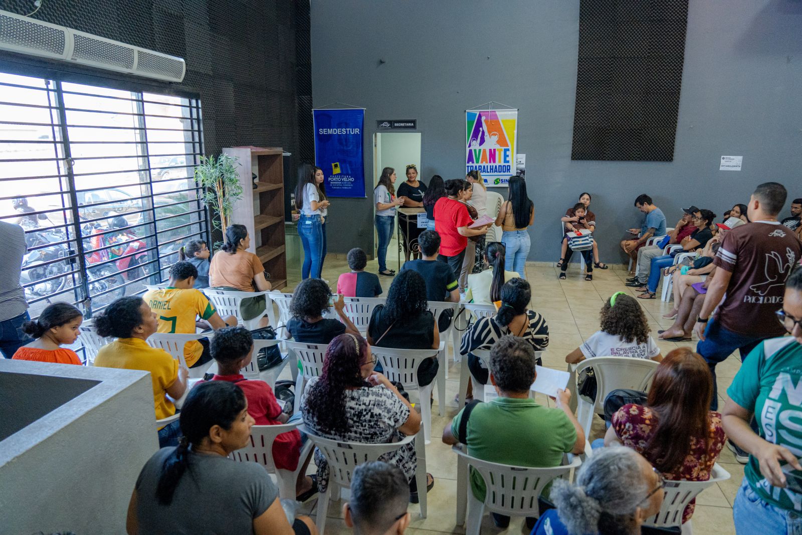 Nesta oportunidade, são 80 vagas para os cursos ofertados