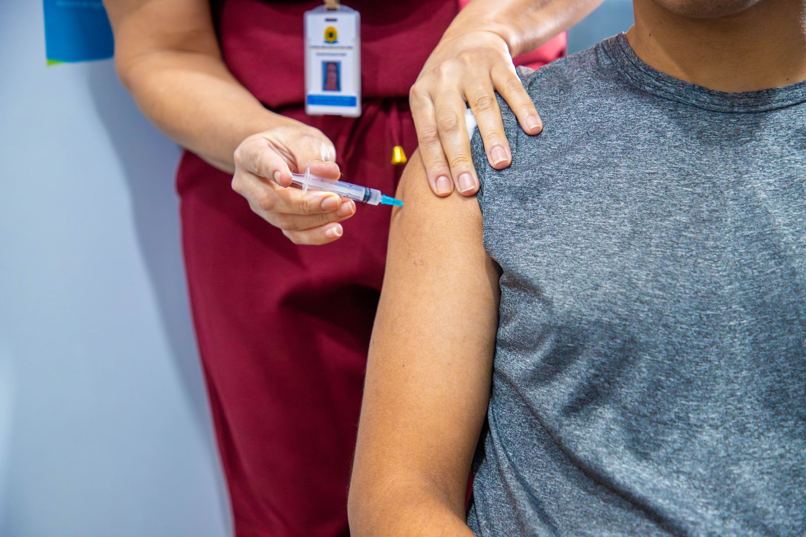 Serviço está disponível de segunda a sexta-feira, das 8h às 18h