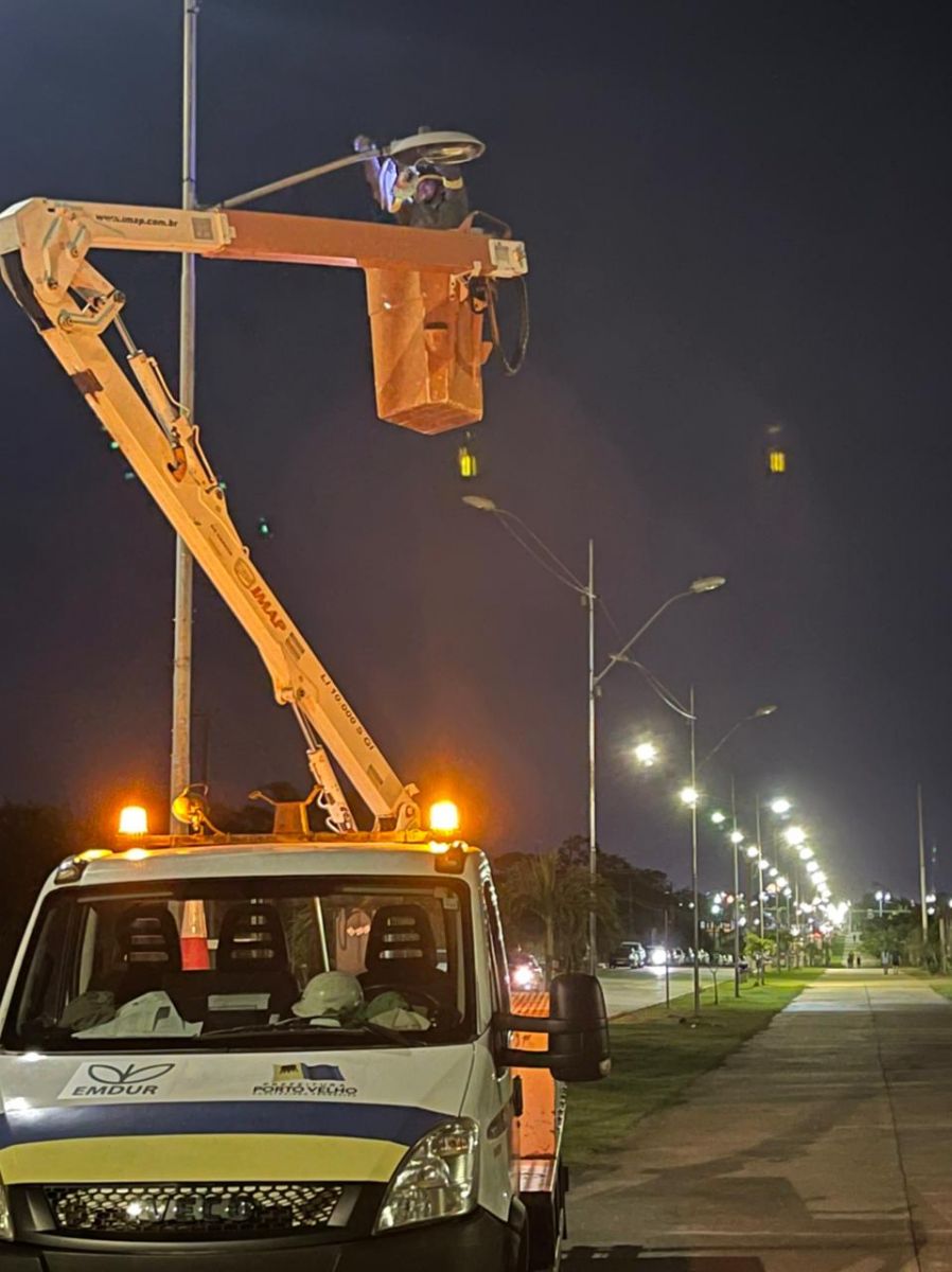 Local voltou a ficar iluminado na noite desta quarta-feira (13)