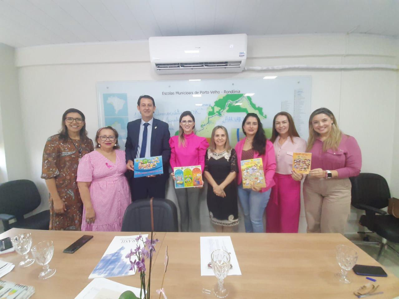 CGU disponibilizará o material didático e curso de formação aos professores