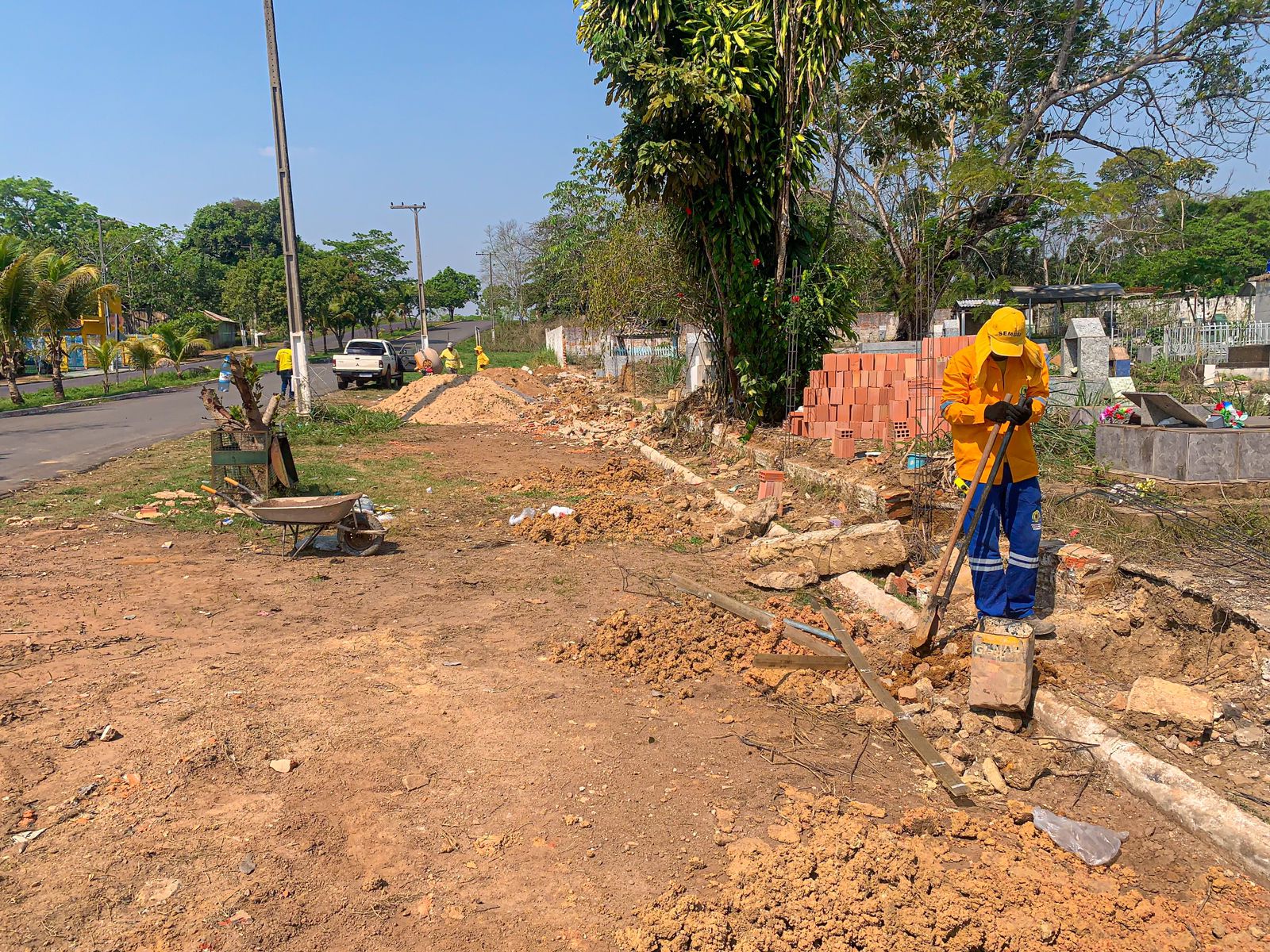 Serão reconstruídos 108 metros quadrados do muro 