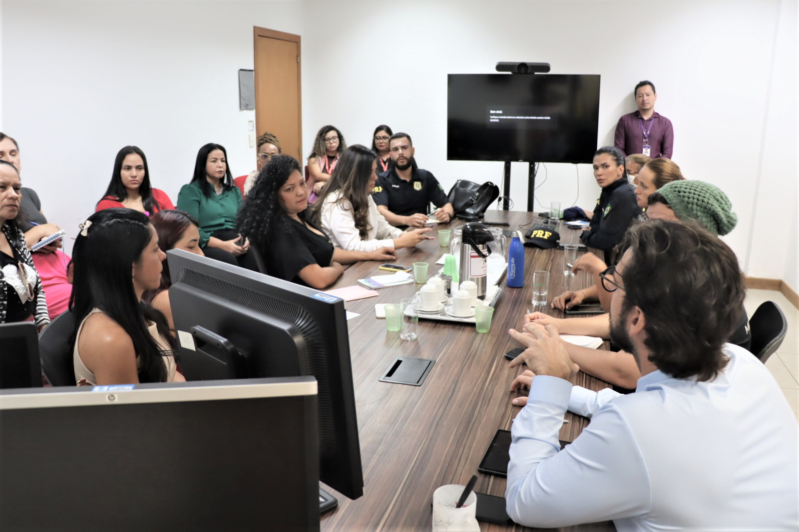 Reunião foi conduzida pelo MPT - RO/AC), a Coordenação do Trabalho Infantil e Centro Pop