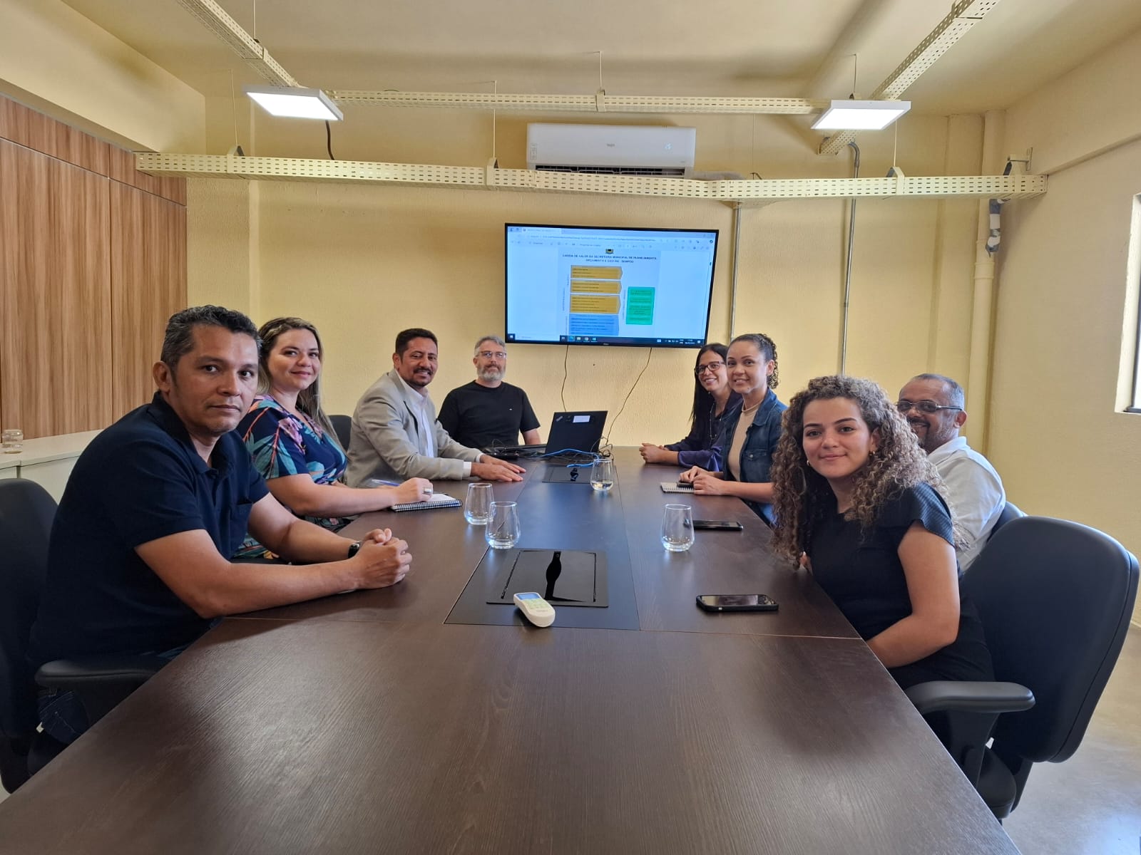 O encontro ocorreu na sala de reuniões da CGM