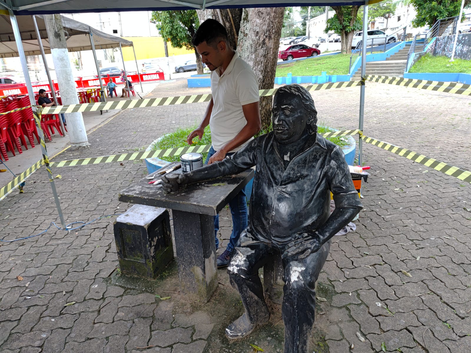 Previsão é que a restauração seja concluída na próxima semana",
